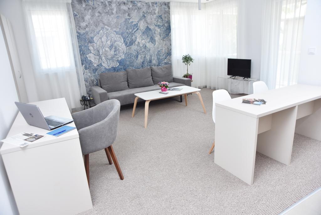Kozle City Apartments Skopje Buitenkant foto